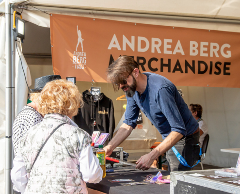 Andrea Berg Merchandise Stand